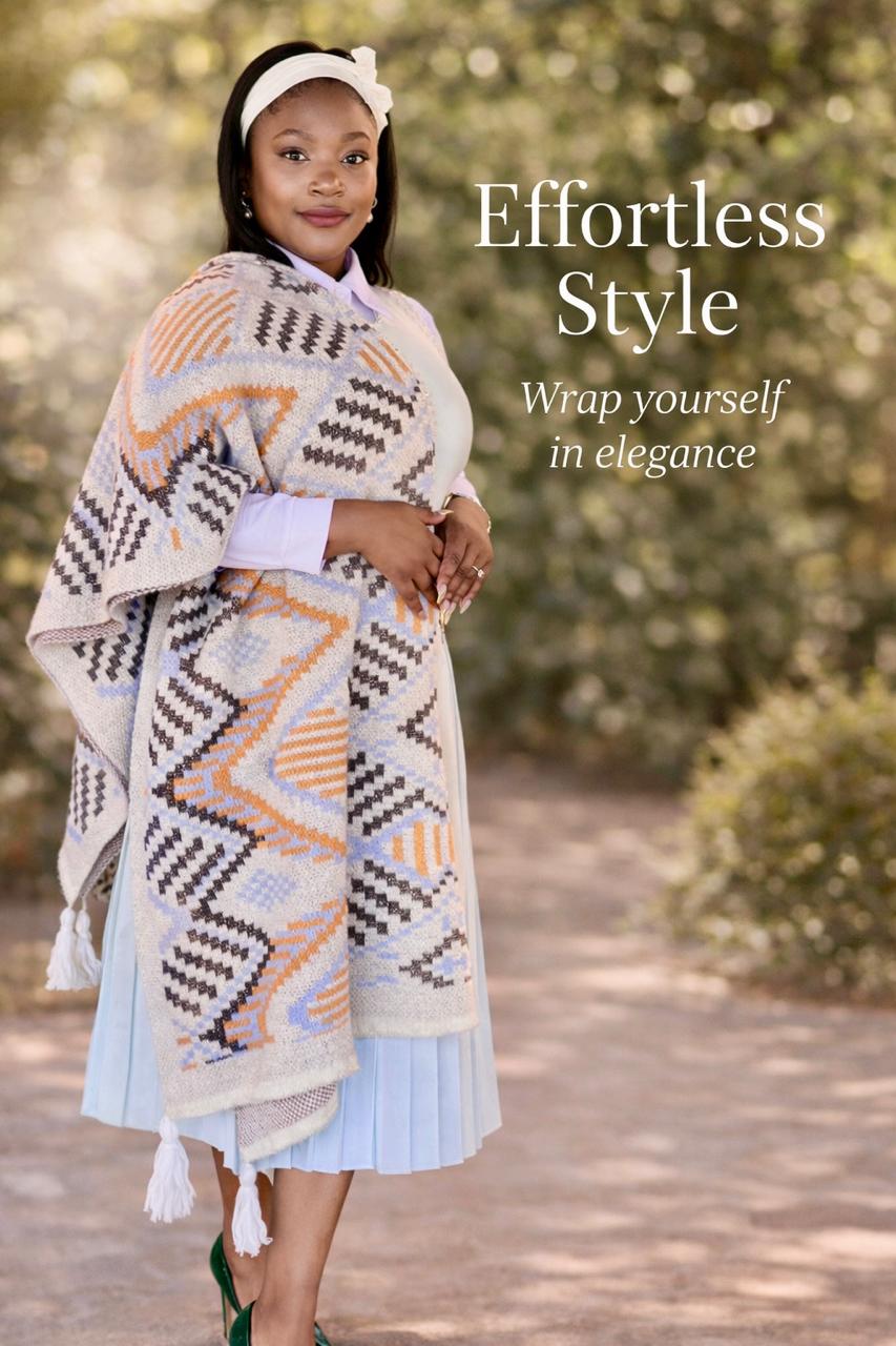 ZIYAHUB Luna Cloud Fringe Blanket